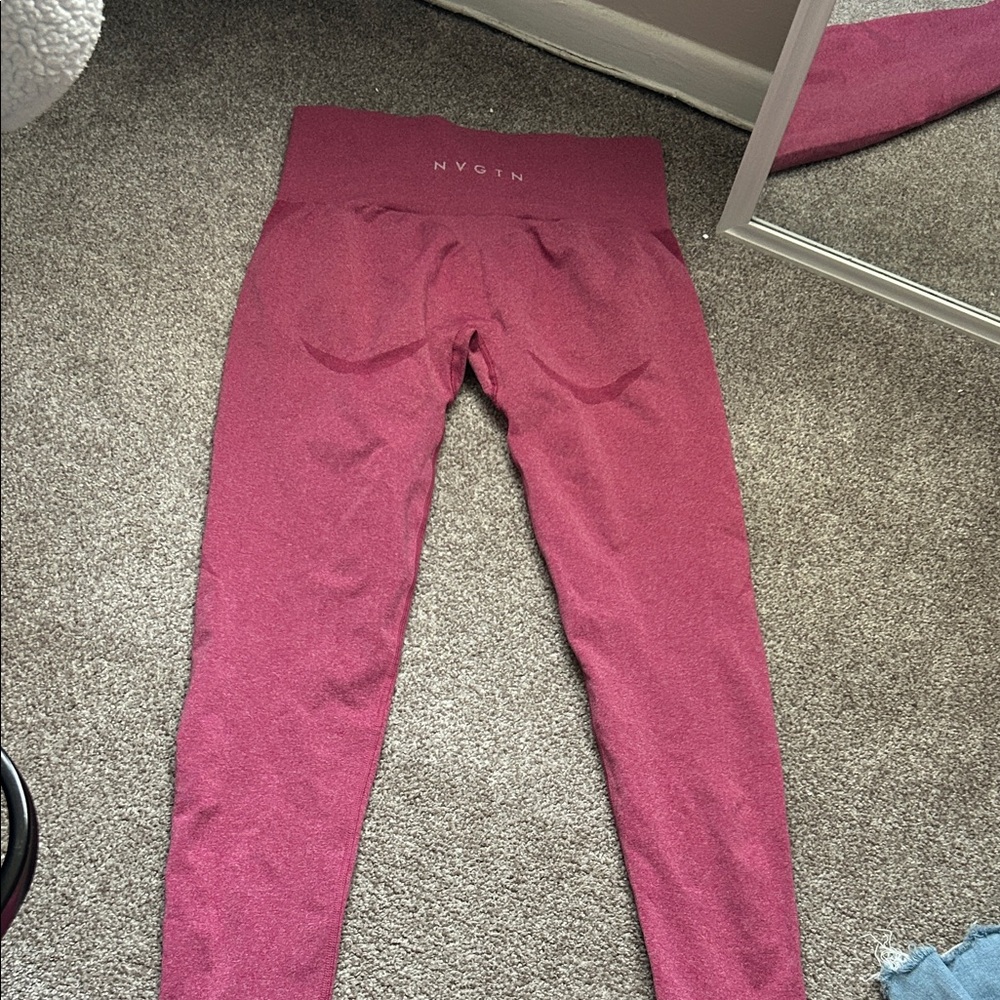 NVGTN women’s leggings